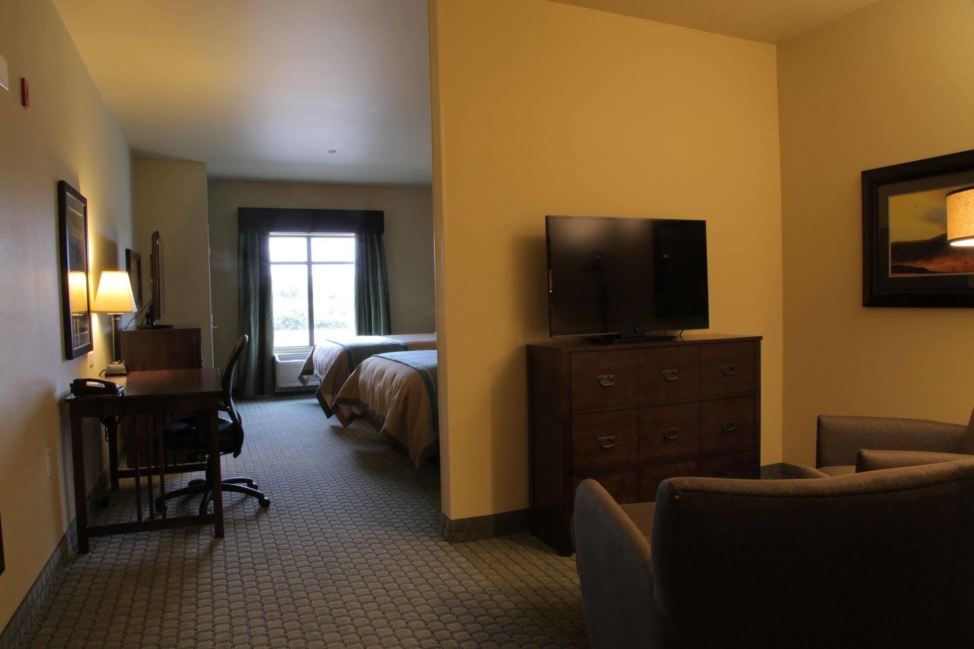 Little Missouri Inn & Suites New Town Extérieur photo