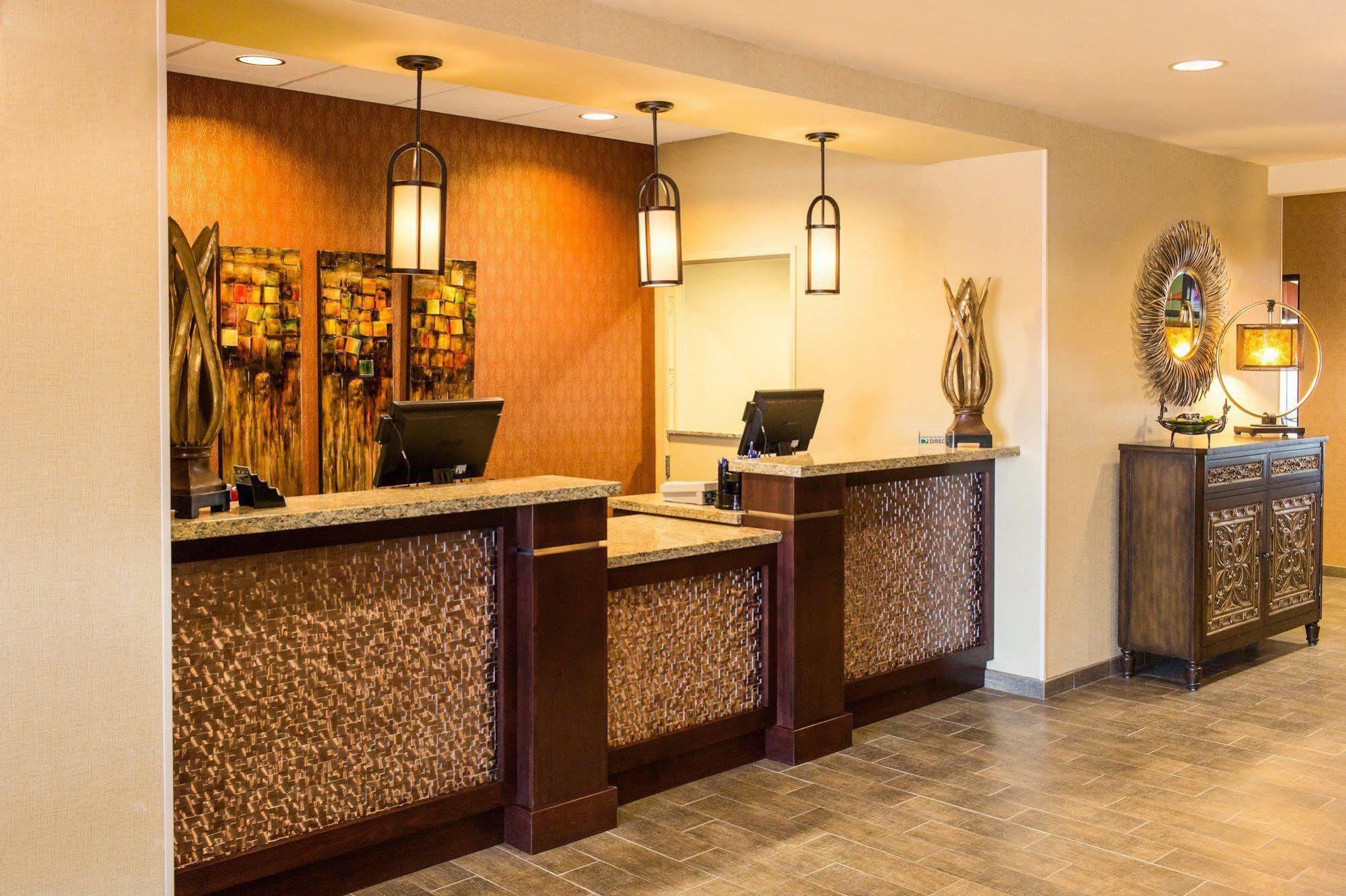 Little Missouri Inn & Suites New Town Extérieur photo